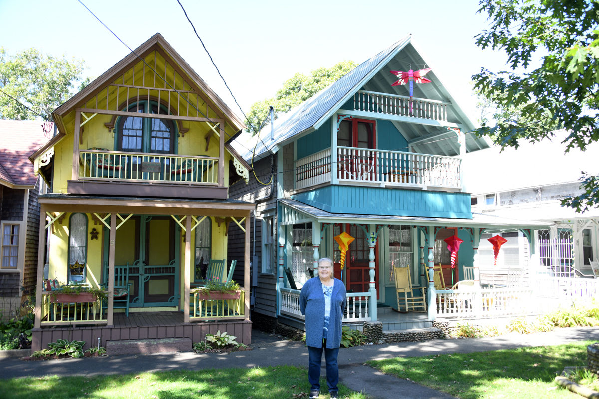 219 Bondel Friesen poses with the Gingerbread Houses..jpg
